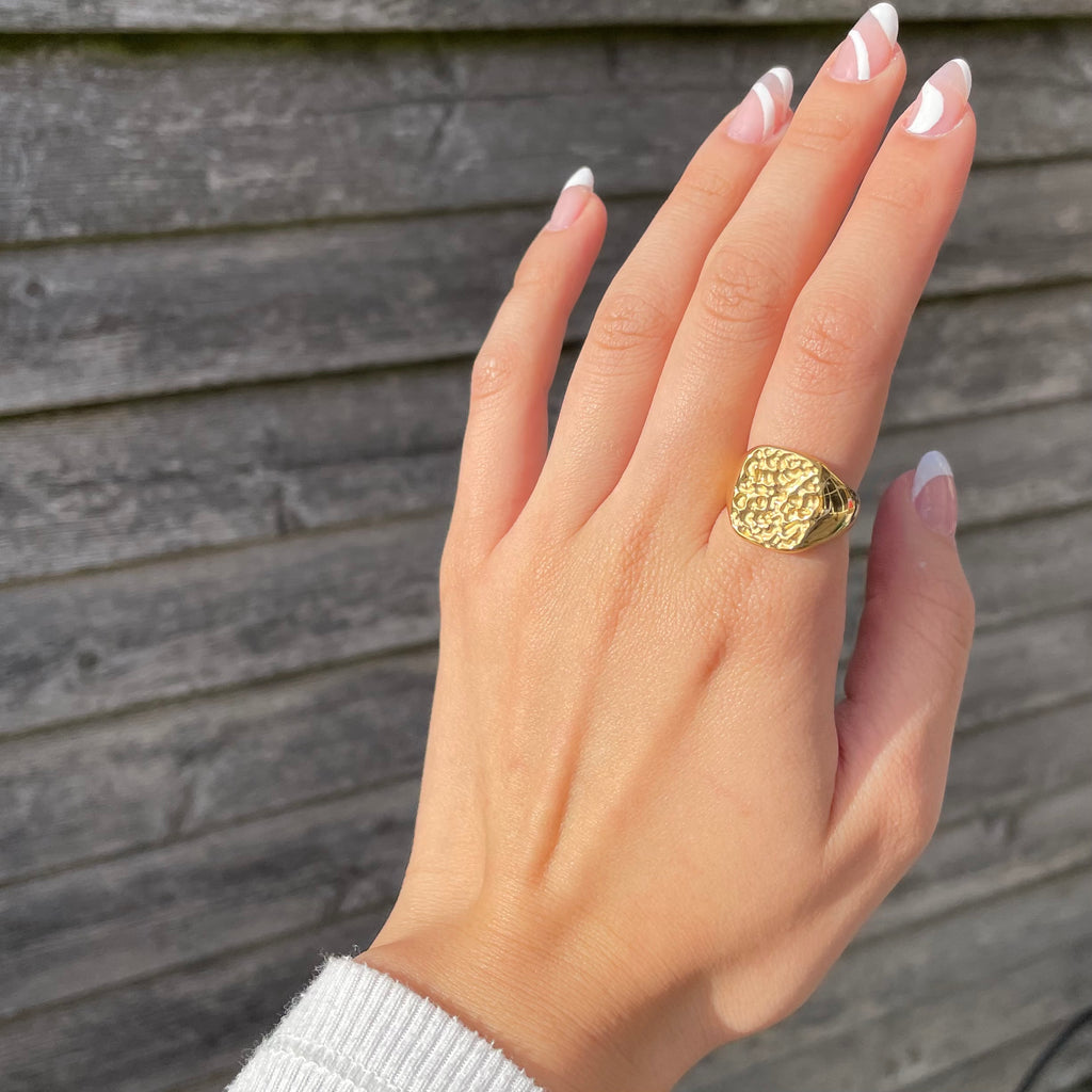 Hammered Ring